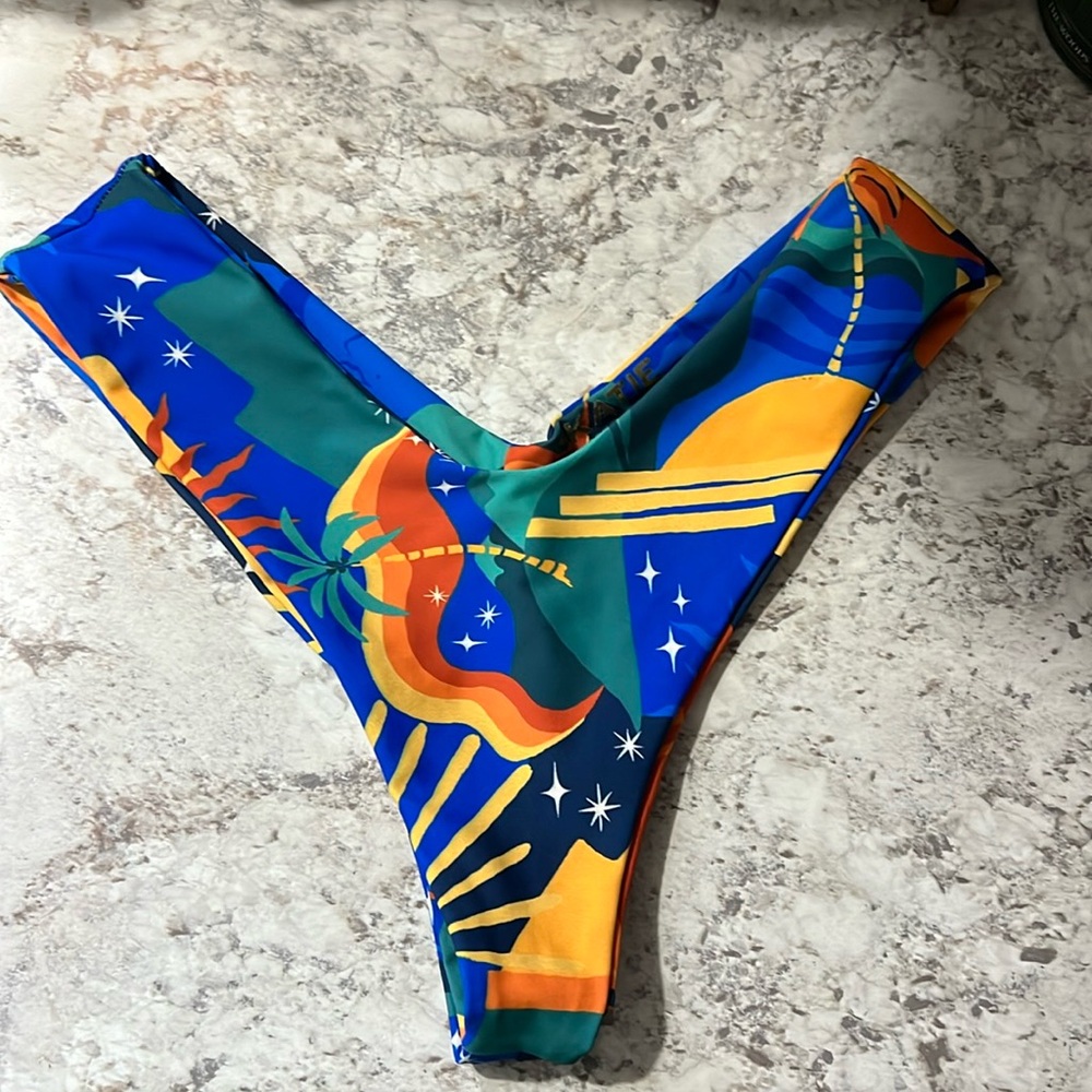 Skatie Mandi bottom in Palermo